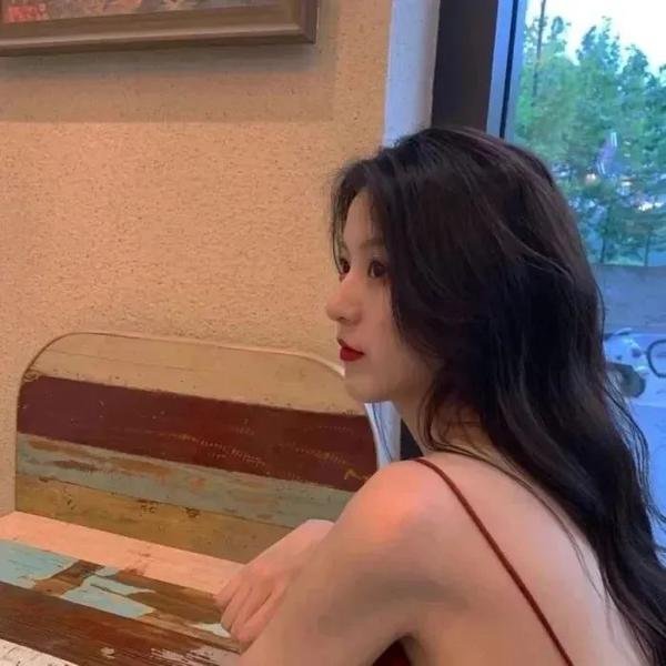 与君重逢初见时
